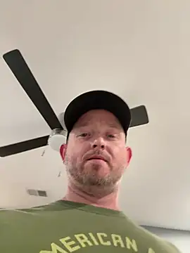 smokeymt420 online show from March 21, 9:07 pm