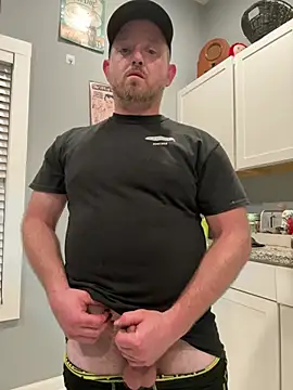 smokeymt420 online show from April 1, 8:04 am