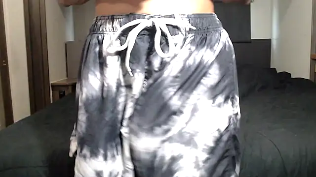 Snapshot of ThickD2C chatting on September 8, 7:46 pm ThickD2C online show from September 8, 7:46 pm