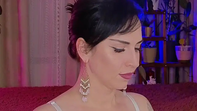 lily conor online show from December 2, 5:19 pm