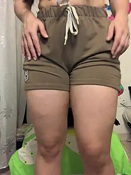 Estefani 32 online show from May 3, 4:46 pm