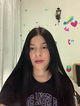 Estefani 32 online show from May 5, 3:09 pm