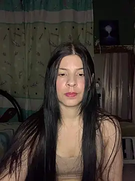 Estefani 32 online show from May 10, 2:55 pm