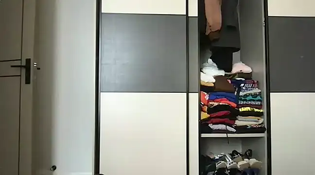 choco petite online show from March 8, 6:43 am