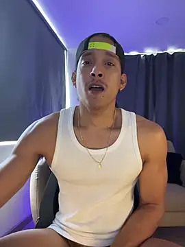 Liam V online show from March 5, 3:52 pm