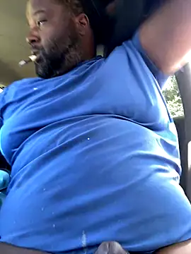 Snapshot of biggreen850 chatting on November 8, 5:23 pm biggreen850 online show from November 8, 5:23 pm