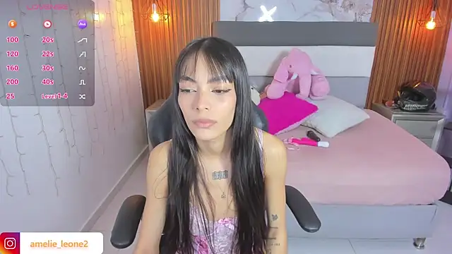 Snapshot of AMELIELEONE chatting on March 19, 12:20 pm AMELIELEONE online show from March 19, 12:20 pm