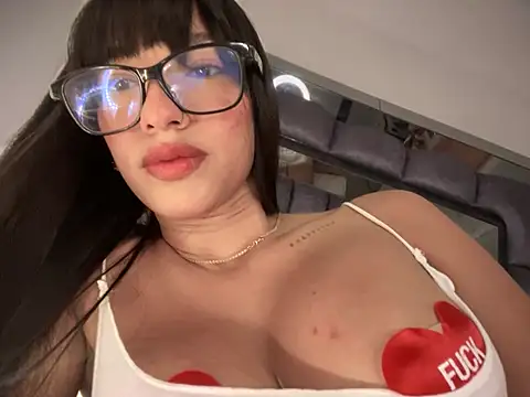 DulceLenns online show from January 14, 7:21 pm