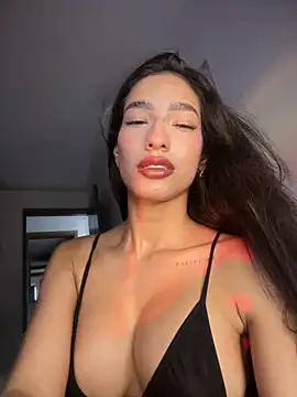 Snapshot of DulceLenns chatting on March 18, 6:33 pm DulceLenns online show from March 18, 6:33 pm