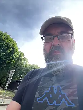 jim470 online show from June 13, 4:49 pm
