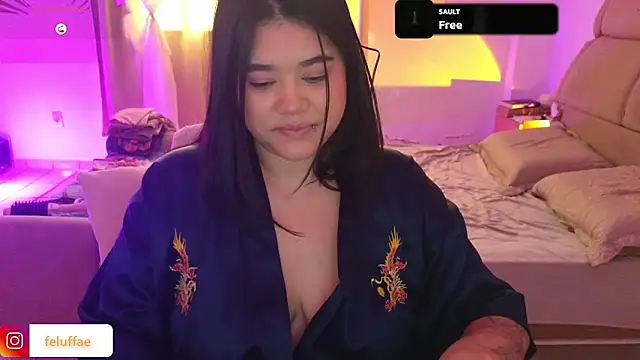 feluriana online show from April 18, 6:45 pm