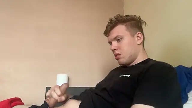 sexybooii6968 online show from September 29, 1:27 pm