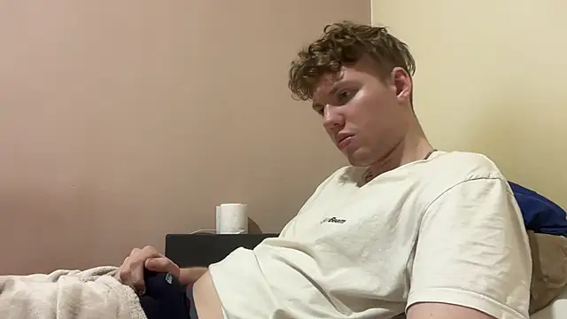 sexybooii6968 online show from December 16, 2:44 pm