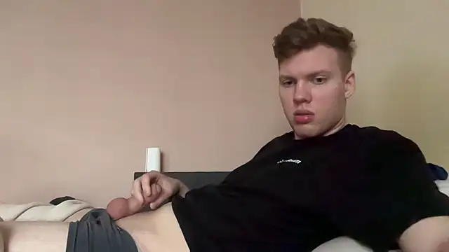 sexybooii6968 online show from February 15, 1:20 pm