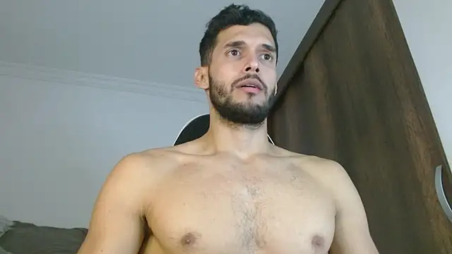 Snapshot of Noah_jhonsonn chatting on January 15, 5:15 pm Noah jhonsonn online show from January 15, 5:15 pm