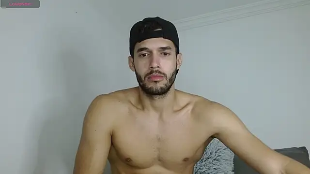 Snapshot of Noah_jhonsonn chatting on January 30, 10:40 am Noah jhonsonn online show from January 30, 10:40 am