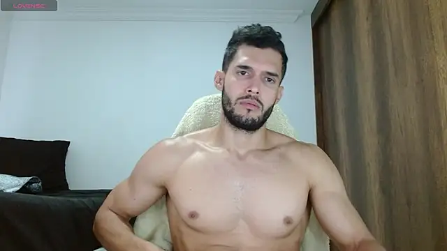 Snapshot of Noah_jhonsonn chatting on February 28, 2:09 pm Noah jhonsonn online show from February 28, 2:09 pm