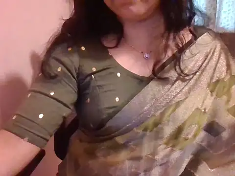 Snapshot of Pinky_4 chatting on October 3, 12:02 pm Pinky 4 online show from October 3, 12:02 pm