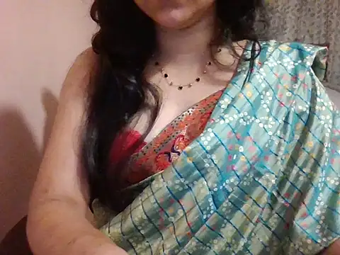 Snapshot of Pinky_4 chatting on October 6, 6:05 pm Pinky 4 online show from October 6, 6:05 pm