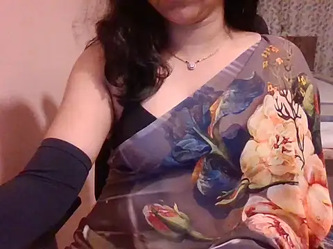 Snapshot of Pinky_4 chatting on October 14, 5:47 pm Pinky 4 online show from October 14, 5:47 pm