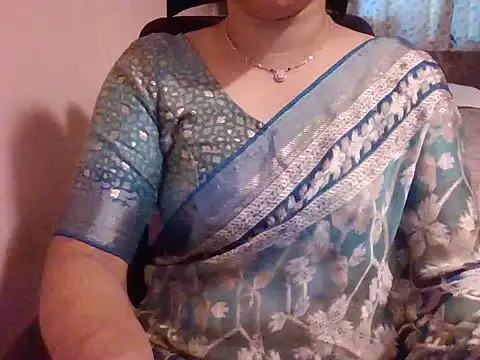 Snapshot of Pinky_4 chatting on October 22, 3:18 am Pinky 4 online show from October 22, 3:18 am