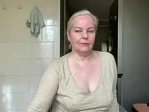 milaja online show from May 8, 2:22 pm