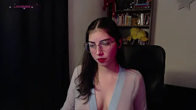 Snapshot of LemonsaD_ chatting on May 1, 12:15 am LemonsaD online show from May 1, 12:15 am