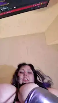 Snapshot of Cutegothcrybabyx chatting on July 3, 1:23 am Cutegothcrybabyx online show from July 3, 1:23 am