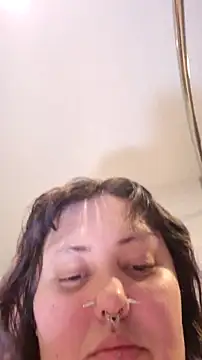 Snapshot of Cutegothcrybabyx chatting on July 11, 12:46 am Cutegothcrybabyx online show from July 11, 12:46 am