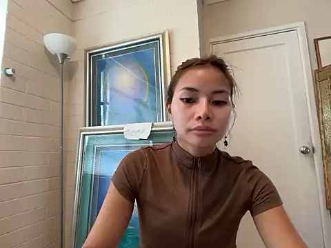 Snapshot of pinay6969 chatting on July 20, 9:06 pm pinay6969 online show from July 20, 9:06 pm