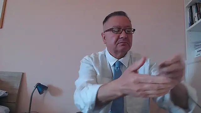 YOU6me online show from October 6, 8:12 am