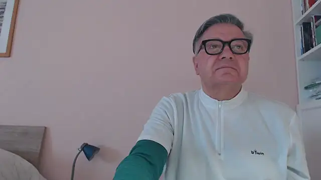 YOU6me online show from February 16, 8:43 am