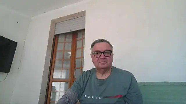 YOU6me online show from May 1, 9:14 am