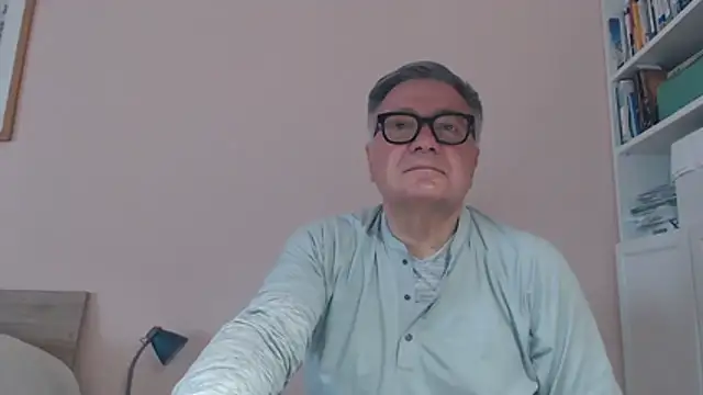 YOU6me online show from May 5, 8:44 am