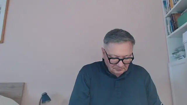 YOU6me online show from May 11, 4:04 pm