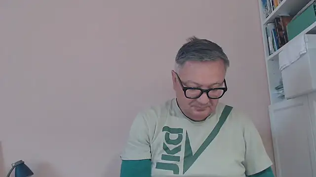 YOU6me online show from May 16, 7:38 am