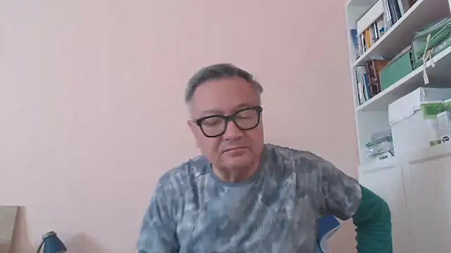 YOU6me online show from May 18, 7:47 am