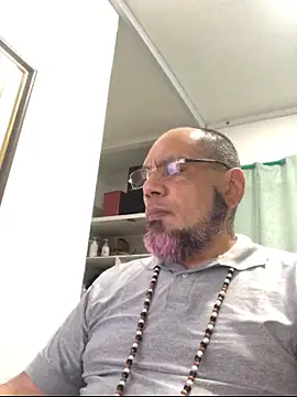 Myke Miller  online show from June 11, 3:26 am