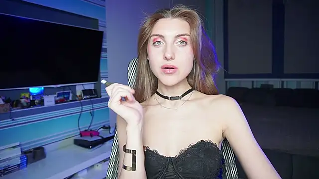 CassiaBlade1 online show from September 26, 4:44 pm