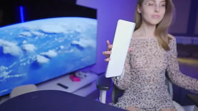 CassiaBlade1 online show from March 18, 4:32 pm