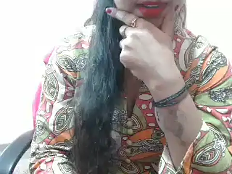 LovingPihu online show from January 31, 5:40 am