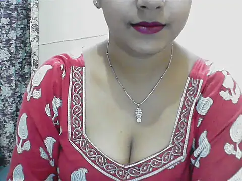LovingPihu online show from May 3, 5:35 am