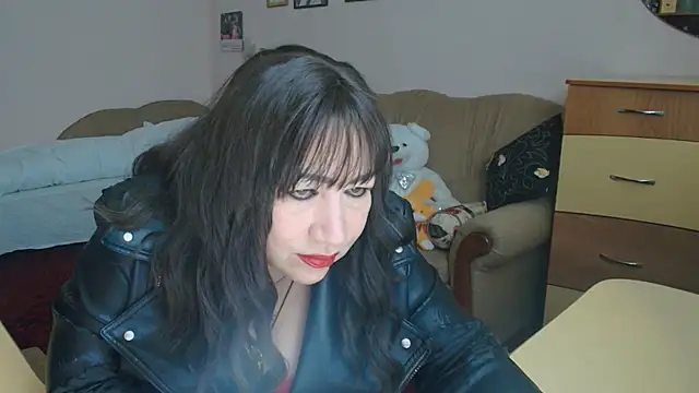 Snapshot of Lucretia_Goldi_ chatting on March 5, 9:37 pm Lucretia Goldi online show from March 5, 9:37 pm