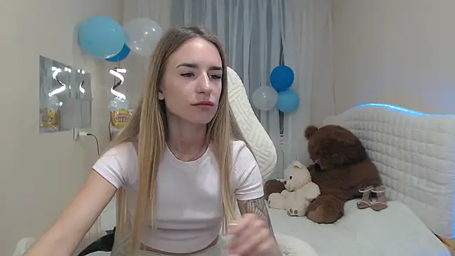 Snapshot of DeboraHorny chatting on September 27, 5:56 am DeboraHorny online show from September 27, 5:56 am