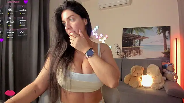 victorias world online show from March 24, 7:30 pm