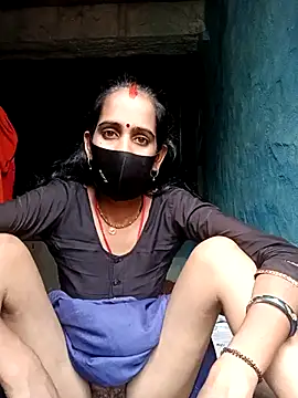 Snapshot of Mohni_Das chatting on June 24, 8:57 am Mohni Das online show from June 24, 8:57 am