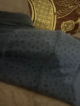 Snapshot of HHHHHxxn chatting on March 30, 10:11 pm HHHHHxxn online show from March 30, 10:11 pm