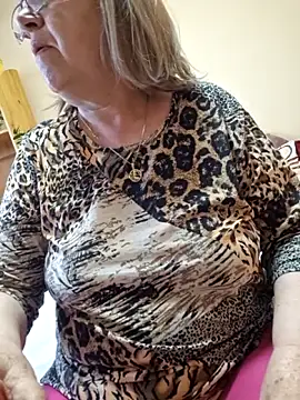 Margaret-milf online show from May 2, 5:29 pm