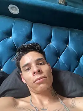 brianor89 online show from November 27, 9:39 pm