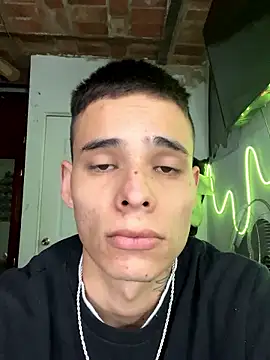 brianor89 online show from February 12, 12:00 pm